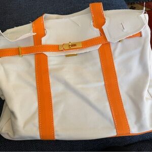 Arovya NWT Orange & White Boatkin Tote